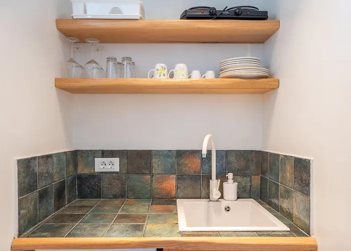 Sea Side In * أورنوس