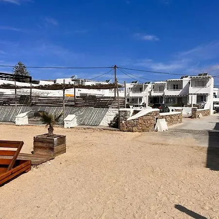 Sea Side In